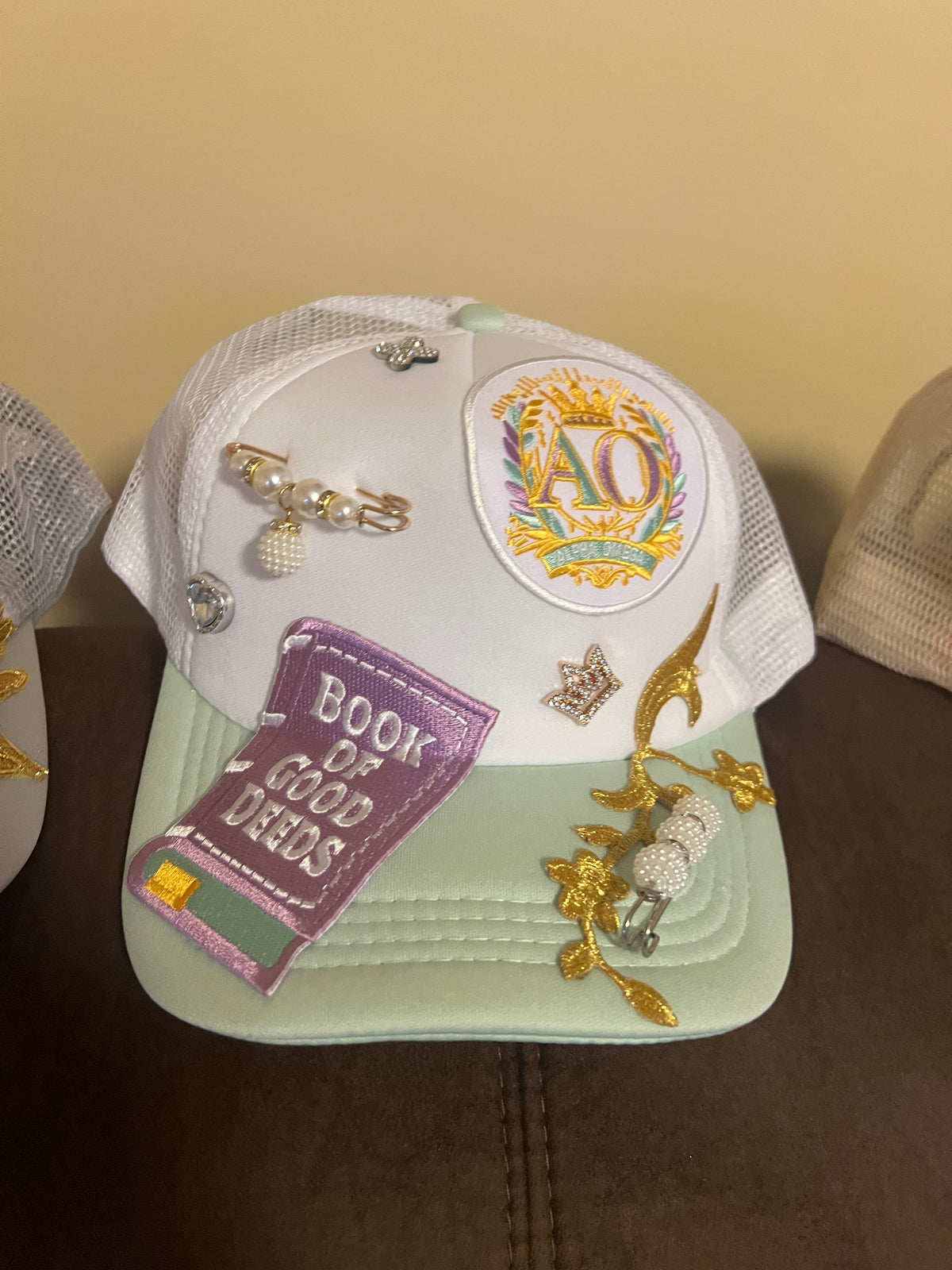 HATS/TUMBLERS