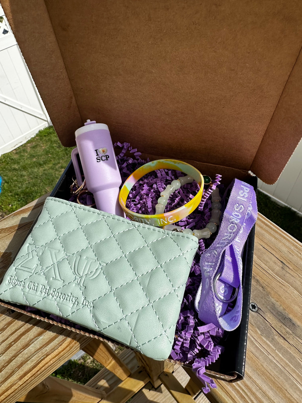 ΣΧΨ Bundle Box W/ Call T-Shirt